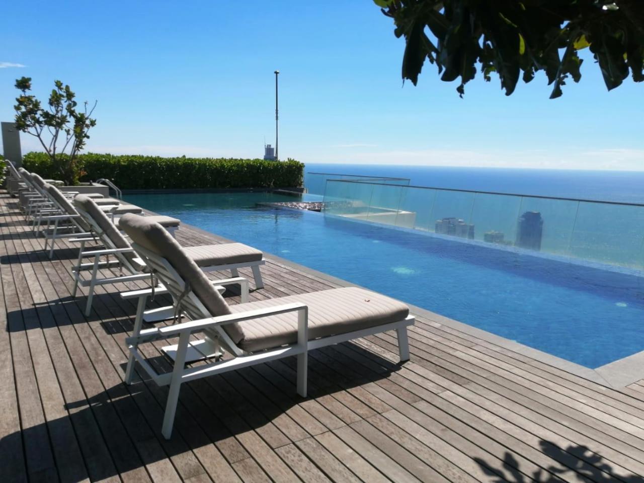 Altair Luxury Colombo By Miracle Apartment Exterior foto